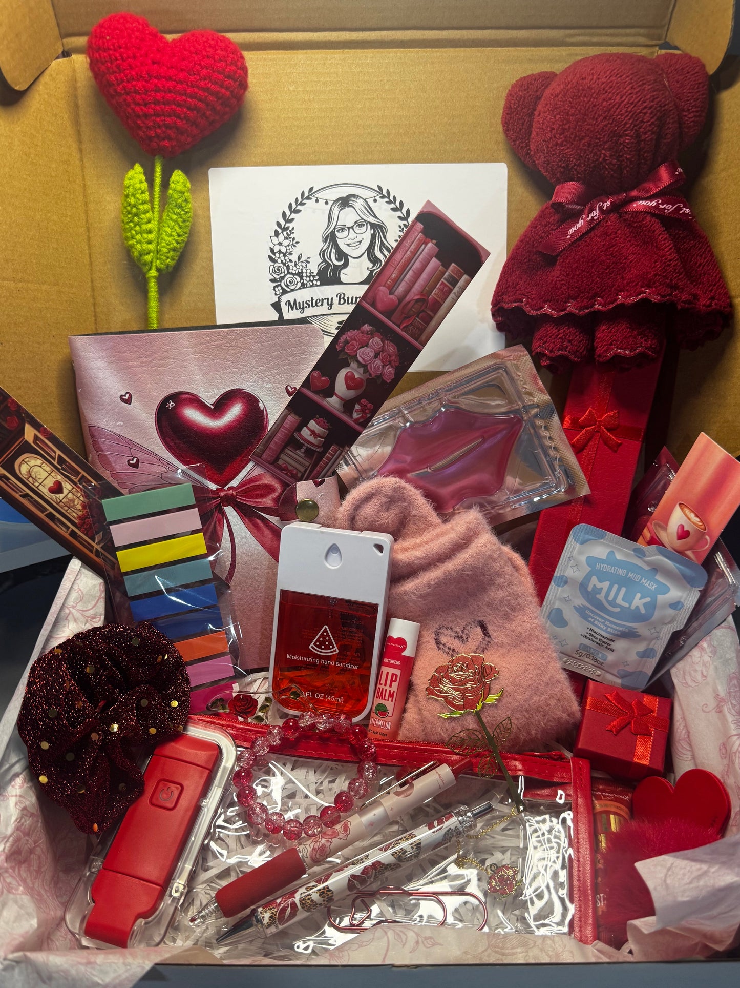 💘 Valentine’s Mystery Box | 20 Item Bundle 💘